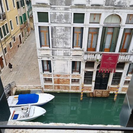 Ca' Cappello Venice Apartment 2 With Canal View Exterior foto